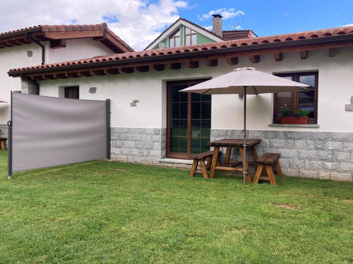 Apartamentos La Presa El Molin Onís Exteriér fotografie